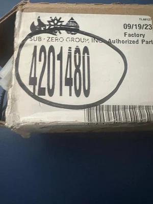 4201480  Subzero Refrigerator Defrost Heater Assembly New OEM - Image 1 of 2