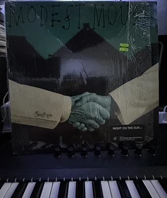 Modest Mouse- Night on the Sun EP (2000) NM/VG+ Vinyl LP UP090 See Photos - Image 1 of 4