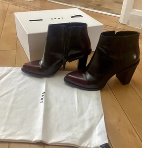 DKNY Oxblood Burgundy Pine Pointy Ankle Booties Block Heel VGC π - Picture 1 of 9