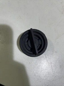 MERCEDES A CLASS W176 2012-2018 HEADLIGHT BULB CARIER HOLDER MOUNT 156201-01 - Picture 1 of 12