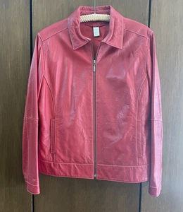 Vintage Chico's Red 100% Crinkle leather jacket short Motorcycle jacket sz 1 M - Foto 1 di 7