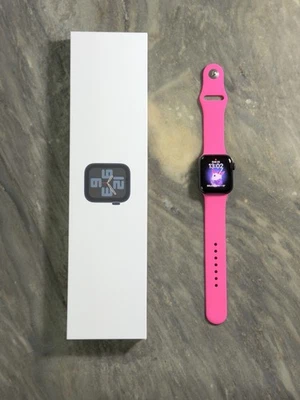 Apple Watch SE (2a generazione) 40mm Cassa in Alluminio GPS - Imagen 1 de 4