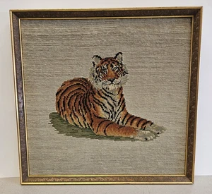 Vintage 1970s BENGAL TIGER Handmade Needlepoint Craft Picture FRAMED - Picture 1 of 5