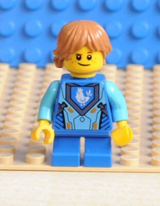 LEGO nex036 Robin Underwood - Blue Legs minifigures NEXO KNIGHT set 30372 271603 - Imagen 1 de 1