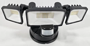 4x 65W LED Floodlight Outdoor Dusk-to-Dawn Motion Sensor 6500 Lumen IP65 6500K - Picture 1 of 14
