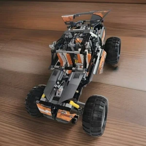 Lego Technic 8297 OFF ROADER Set built - Picture 1 of 19