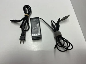DCWP CM-2, OEM Genuine Lenovo AC Power Adapter 65W,20V-3.25A - Picture 1 of 3