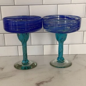 Margarita Kelche mundgeblasen blau & türkis gewirbelt Glas 2er Set - Bild 1 von 6
