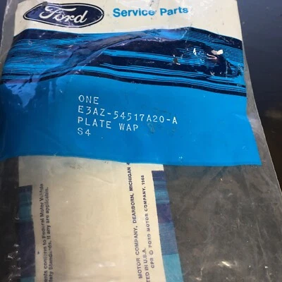 NUEVO E3AZ54517A20A LTD CROWN VICTORIA 1983-1987 TAMAÑO COMPLETO FORD ORNAMENTO TODO LOCALIZADO  Foto 1 de 3