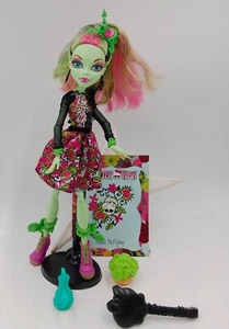 Poupée Monster High Doll Venus McFlytrap Gloom and Bloom Doll Puppe Bambola - Imagen 1 de 9