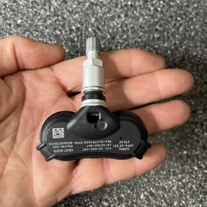 Sensor de monitoreo de presión de neumáticos TPMS para Sequoia para Kia Rio #T8 - Imagen 1 de 3