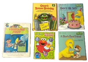 SESAME STREET  Jim Henson Mixed Vintage Recent Elmo Oscar Big Bird Books (5) - Bild 1 von 2