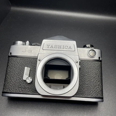 Solo cuerpo de cámara de película Yashica J-3 35 mm. Leer. Foto 1 de 4