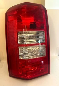 JEEP PATRIOT REAR LIGHT PASSENGER SIDE 2008 - Picture 1 of 2