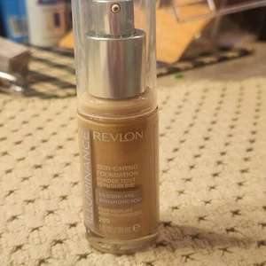 NEW Revlon Illuminance Skin Caring Liquid FOUNDATION #209 Buff Beige 1 Oz - Picture 1 of 4