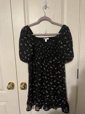 Nuevo con etiquetas Vestido Sugar and Jade Niñas Talla 14 - Negro Estampado Floral Foto 1 de 4