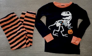 CARTERS talla 3T PIJAMA HALLOWEEN NIÑOS 2 piezas conjunto rayas HUESOS DE DINOSAURIO ¡Lindo! - Imagen 1 de 1