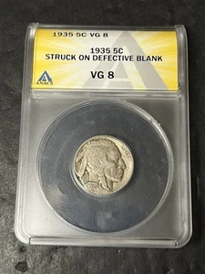 1935 buffalo nickel Mint Error - Picture 1 of 2