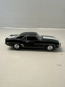 Signature 1/32, 1969 Chevy Camaro - Picture 1 of 7