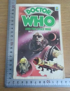 Target Doctor Who and The Space War Malcolm Hulke Paperback 1st 1976 - Picture 1 of 10