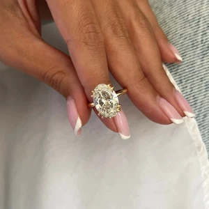 3 Ct Oval-Cut EF/VS1 Lab Grown Diamond Solitaire Engagement Ring 14k Yellow Gold - Picture 1 of 5