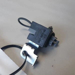 Ford Taurus Radio Suppression Capacitator {8A5T-18801-AD} 2019 2018 2017 2016 - Picture 1 of 12