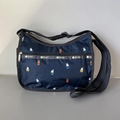 Hobo clásico Lesportsac azul marino Miffy nuevo con etiquetas Foto 1 de 4
