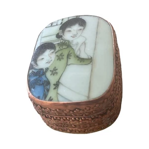 Vintage Geisha Handcrafted Porcelain & Silver Plated Trinket Box 2.5 - Picture 1 of 4