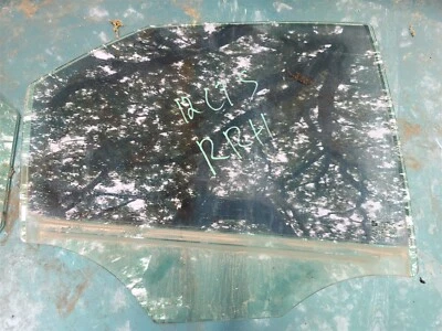 Cadillac CTS 2008-2014 pasajero trasero derecho ventana lateral cristal 15242620 usado OEM Foto 1 de 2