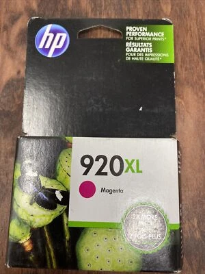 HP 920XL High Yield Original Ink Cartridge, Magenta - Image 1 of 2