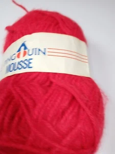 Pinguin MousseGarn - rot - 1 3/4 Oz 155 Yards - 100% Acryl - Bild 1 von 2