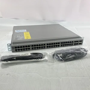 Conmutador administrado Cisco Nexus 92348GC-X 48 puertos 1 GbE 4 SFP 2 QSFP N9K-C92348GC-X - Imagen 1 de 6