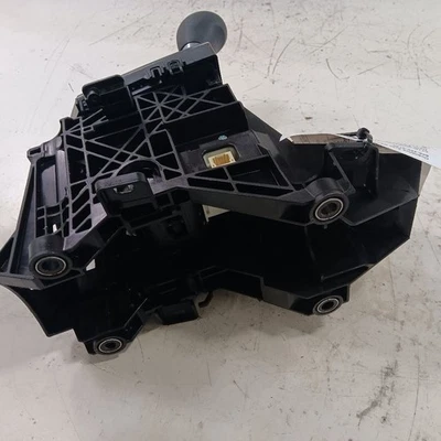 Toyota Corolla Transmission Gear Shifter  2016 2015 2014 - Image 1 of 4