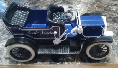 Deere-Clark Motor Car Co. 1907 Type "B" Blue Scale Models Diecast Metal  - Image 1 of 4