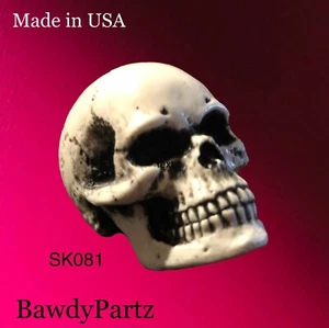Kleiner Totenkopf Skelett Ratte Hot Street Rod Goth Punk Handwerk Schmuck Made in USA 81 - Bild 1 von 6