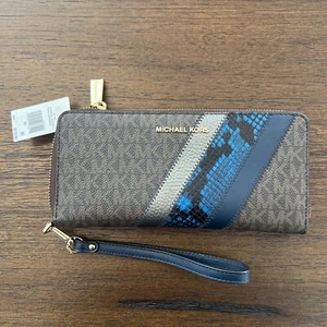 Michael Kors Jet Set Travel Large Continental Wallet Wristlet MK Navy Animal NWT - Picture 1 of 10