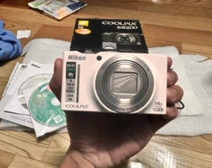 Nikon COOLPIX S8200 16.1MP 14x Optical Zoom Compact Digital Camera Full HD 1080p - Picture 1 of 6