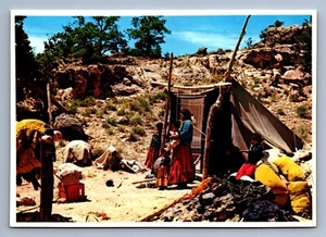 Postcard Vtg Ethnics Native American Navajo Indians New Mexico Arizona 4x6 - Picture 1 of 2