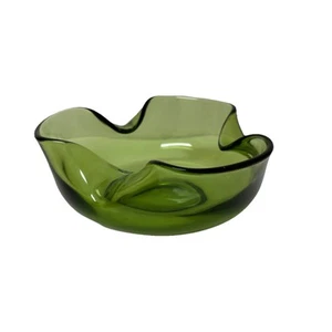 Vintage Anchor Hocking Trifold Dip Bowl Avocado Green Glass 70s Retro MCM - Picture 1 of 9