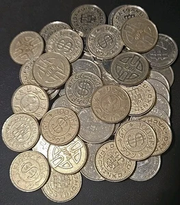 Lot 52 Assorted Pachinko Tokens - Picture 1 of 5