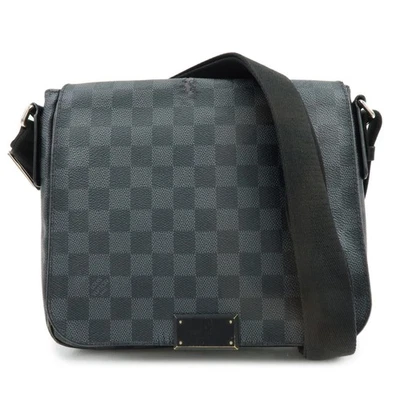Bolsa de ombro Louis Vuitton Damier Graphite District PM noir N41260 autêntica usada F/S - Imagem 1 de 4