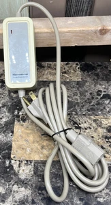 Kensington Microware Maccessories Surge Suppressor 412-0001 Apple Macintosh - Afbeelding 1 van 6