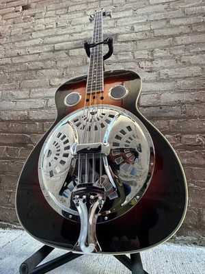 Regal RD-05 Studio Series baixo resofônico tradicional Sunburst - Imagem 1 de 4