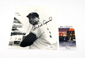 Postura fotográfica firmada por Orlando Cepeda 8 x 10 en blanco y negro #1 Giants JSA automática 203421 - Imagen 1 de 3