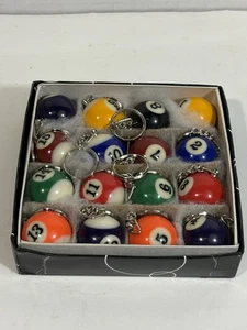 16er Set Vintage Pool Ball Schlüsselanhänger Anhänger Neuheit Billard Pool (2 #4er) - Bild 1 von 1