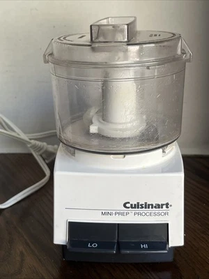 Vintage Cuisinart Mini-Prep Food Processor Model DLC-1 - Image 1 of 4