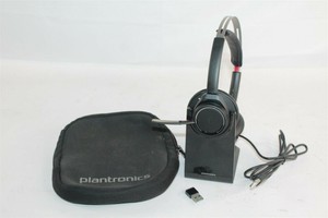 Plantronics Poly Voyager Focus UC B825M Bluetooth Headset w/ Cradle