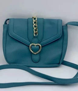 Juicy Couture Unchain My Heart Women's Faux Leather Chain Trim Crossbody Handbag - Picture 1 of 10