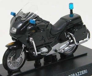 MODELLINO MOTO STATICO BMW R850RT CARABINIERI CORAZZIERI BLU SCALA 1/24 - Foto 1 di 5