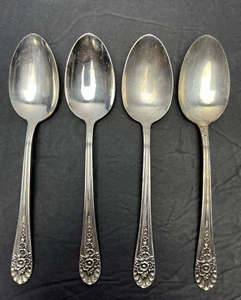 Set of 4 Wm Rogers Jubilee International Silverplate 1953 Serving Spoons - Picture 1 of 6